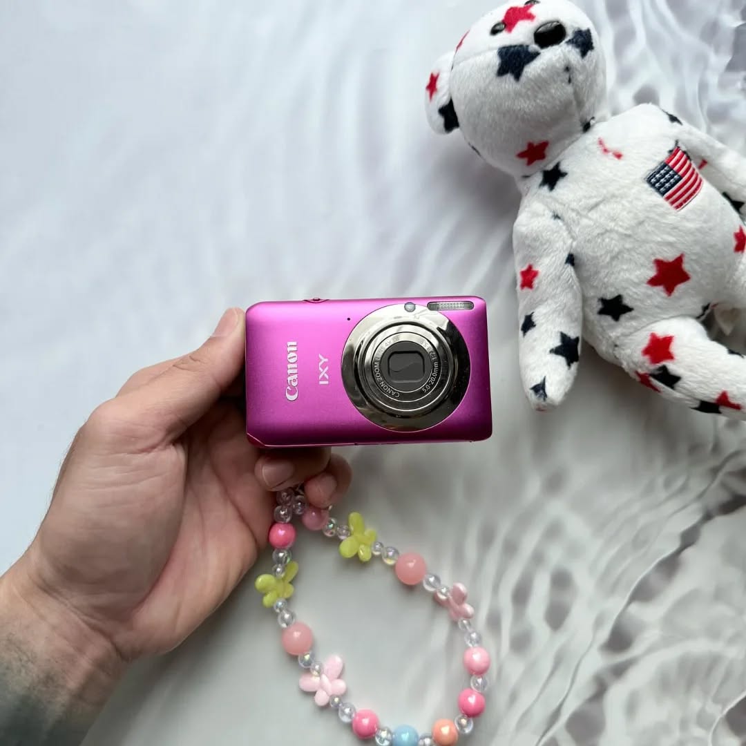 Canon IXY 210F (pink purple)
