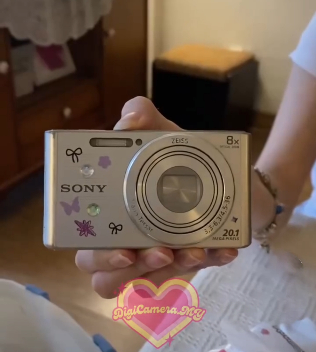 Sony cybershot dsc W830